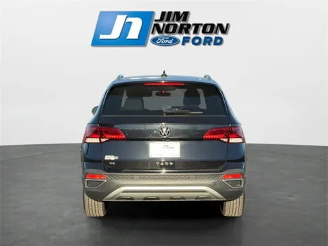 More photos of 2024 Volkswagen Taos 1.5T SE at Jim Norton Ford, OK
