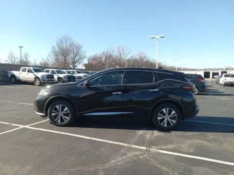 More photos of 2019 Nissan Murano S at Jim Norton Ford, OK