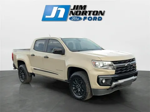 Beige 2022 Chevrolet Colorado Z71 for sale in Broken Arrow, OK