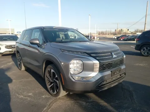Silver 2024 Mitsubishi Outlander SE for sale in Broken Arrow, OK