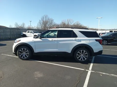 More photos of 2025 Ford Explorer ST-Line at Jim Norton Ford, OK