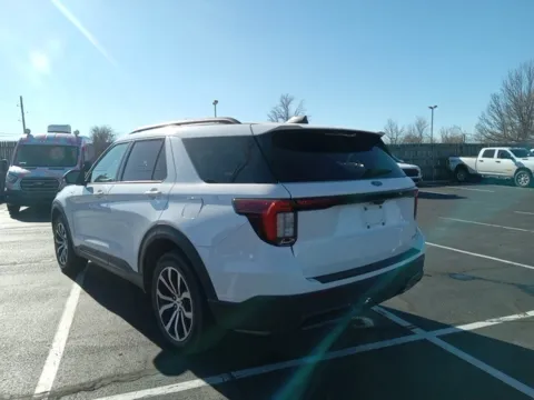 More photos of 2025 Ford Explorer ST-Line at Jim Norton Ford, OK