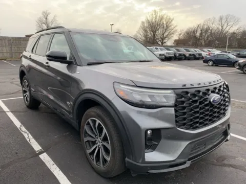 Gray 2025 Ford Explorer ST-Line for sale in Broken Arrow, OK