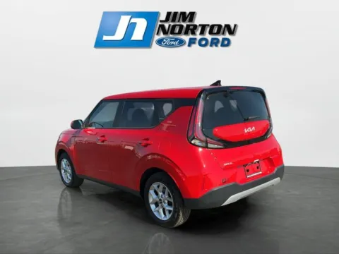 More photos of 2024 Kia Soul LX at Jim Norton Ford, OK
