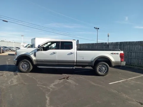 More photos of 2022 Ford F-350SD Lariat at Jim Norton Ford, OK