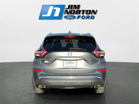 More photos of 2018 Nissan Murano SL at Jim Norton Ford, OK