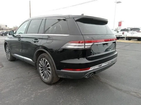 More photos of 2022 Lincoln Aviator Reserve at Jim Norton Ford, OK
