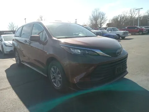 Red 2024 Toyota Sienna LE for sale in Broken Arrow, OK