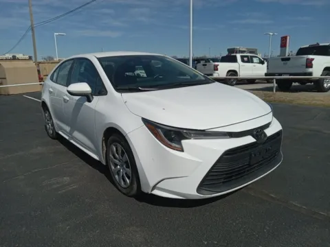 White 2024 Toyota Corolla LE for sale in Broken Arrow, OK