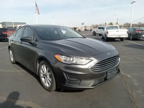 Gray 2020 Ford Fusion SE for sale in Broken Arrow, OK