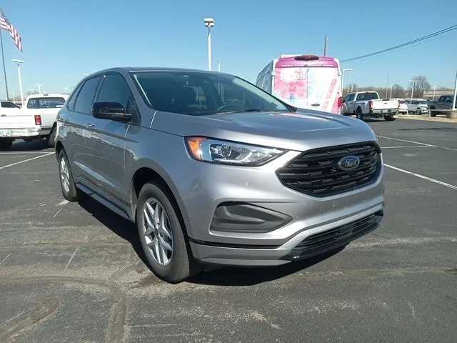 Silver 2024 Ford Edge SE for sale in Broken Arrow, OK