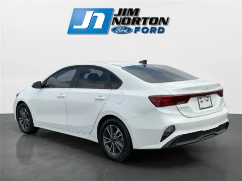 More photos of 2023 Kia Forte LXS at Jim Norton Ford, OK
