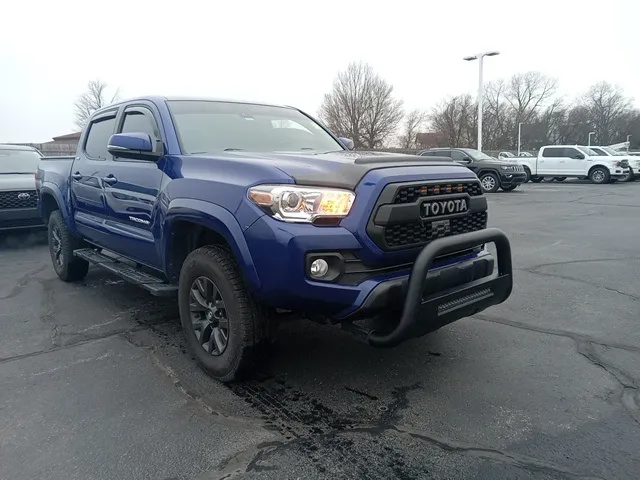 Blue 2022 Toyota Tacoma SR5 for sale in Broken Arrow, OK