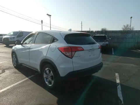 More photos of 2017 Honda HR-V LX at Jim Norton Ford, OK