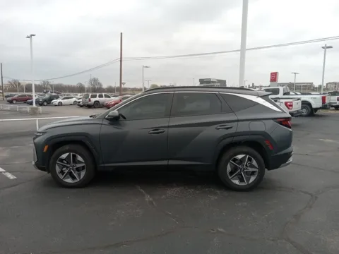 More photos of 2025 Hyundai Tucson SEL at Jim Norton Ford, OK