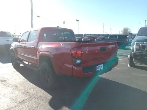 More photos of 2018 Toyota Tacoma SR at Jim Norton Ford, OK