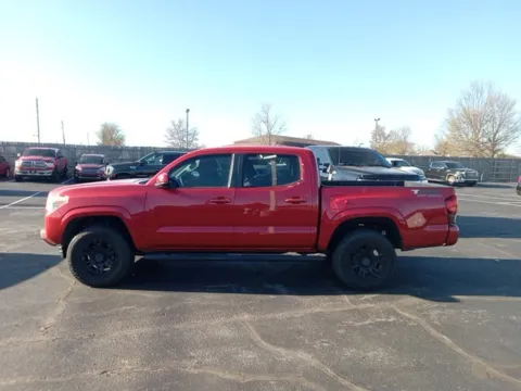 More photos of 2018 Toyota Tacoma SR at Jim Norton Ford, OK