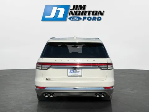 More photos of 2021 Lincoln Aviator Reserve at Jim Norton Ford, OK
