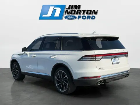 More photos of 2021 Lincoln Aviator Reserve at Jim Norton Ford, OK