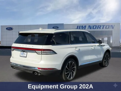 More photos of 2021 Lincoln Aviator Reserve at Jim Norton Ford, OK