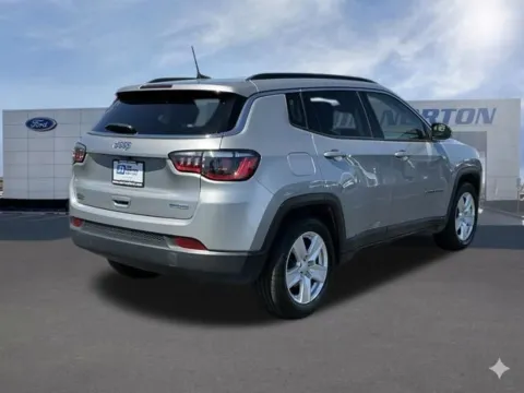 More photos of 2022 Jeep Compass Latitude at Jim Norton Ford, OK