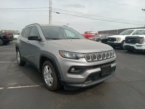 Silver 2022 Jeep Compass Latitude for sale in Broken Arrow, OK