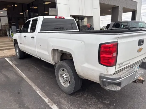 More photos of 2019 Chevrolet Silverado 2500HD Work Truck at Jim Norton Ford, OK