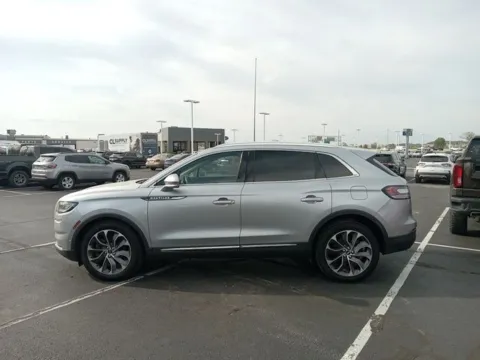 More photos of 2022 Lincoln Nautilus Reserve at Jim Norton Ford, OK