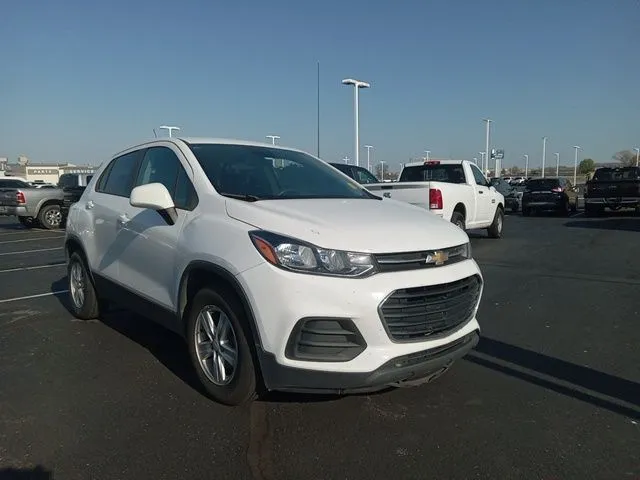 White 2019 Chevrolet Trax LS for sale in Broken Arrow, OK