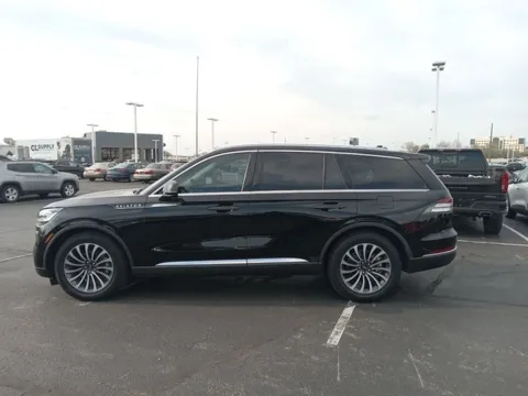 More photos of 2023 Lincoln Aviator Reserve at Jim Norton Ford, OK