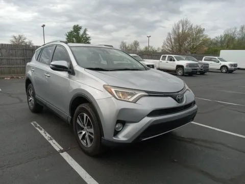 Silver 2018 Toyota RAV4 XLE for sale in Broken Arrow, OK