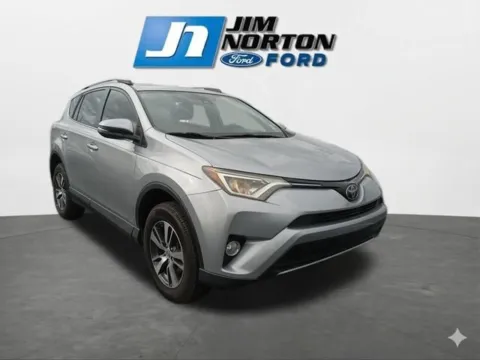 Silver 2018 Toyota RAV4 XLE for sale in Broken Arrow, OK