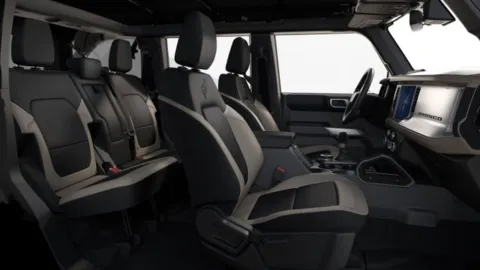 More photos of 2025 Ford Bronco Outer Banks at Jim Norton Ford, OK