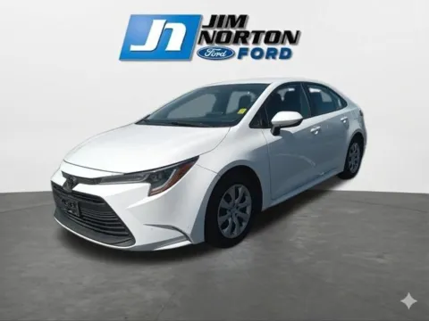 More photos of 2024 Toyota Corolla LE at Jim Norton Ford, OK