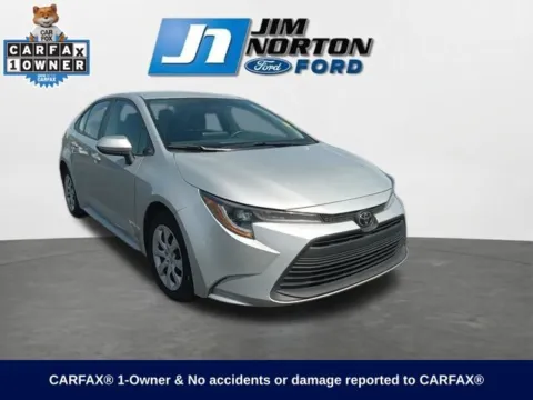 Silver 2023 Toyota Corolla LE for sale in Broken Arrow, OK