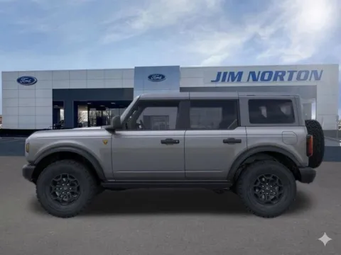 More photos of 2026 Ford Bronco Badlands at Jim Norton Ford, OK