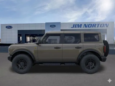 More photos of 2026 Ford Bronco Badlands at Jim Norton Ford, OK