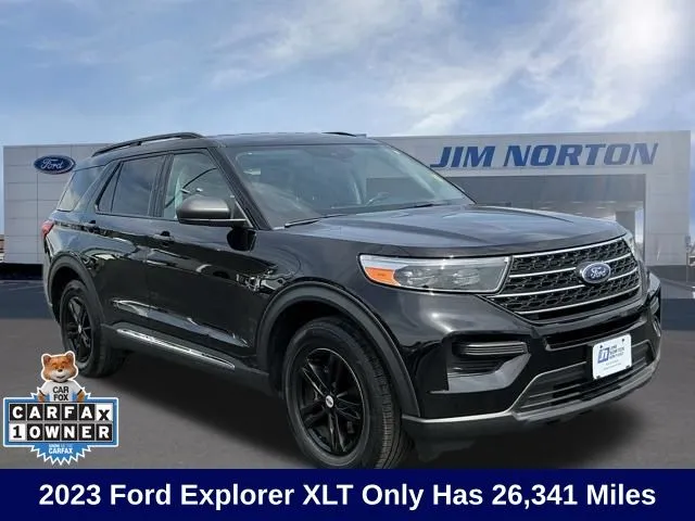 Black 2023 Ford Explorer XLT for sale in Broken Arrow, OK