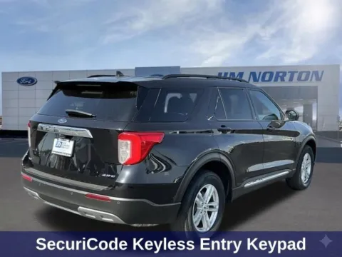 More photos of 2023 Ford Explorer XLT at Jim Norton Ford, OK