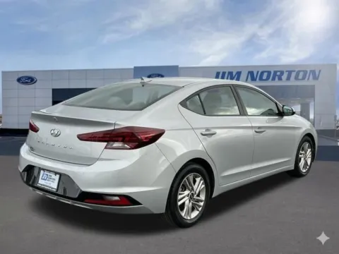More photos of 2020 Hyundai Elantra SEL at Jim Norton Ford, OK