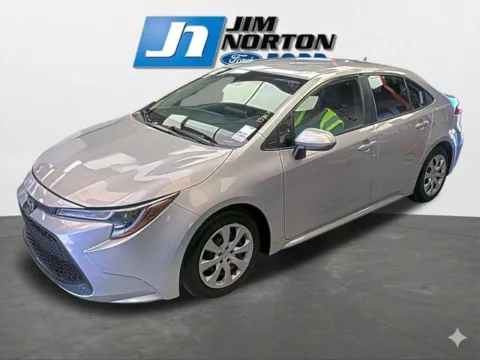 More photos of 2021 Toyota Corolla LE at Jim Norton Ford, OK