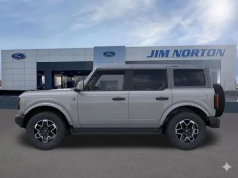 More photos of 2026 Ford Bronco Outer Banks at Jim Norton Ford, OK