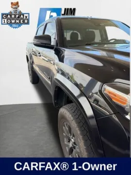 Black 2022 Toyota Tacoma SR5 for sale in Broken Arrow, OK