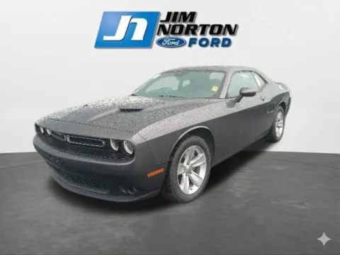 More photos of 2023 Dodge Challenger SXT at Jim Norton Ford, OK
