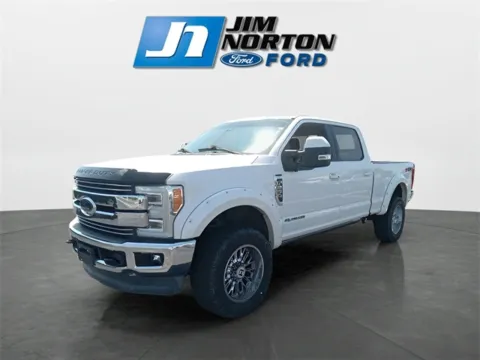 More photos of 2019 Ford F-250SD Lariat at Jim Norton Ford, OK