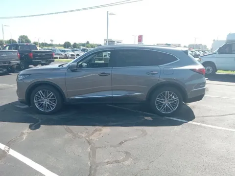 More photos of 2023 Acura MDX Advance at Jim Norton Ford, OK