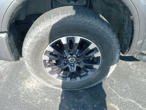 More photos of 2019 Nissan Titan PRO-4X at Jim Norton Ford, OK