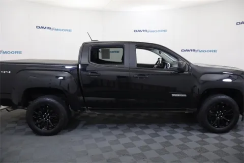 More photos of 2022 GMC Canyon Elevation at Jim Norton Ford, OK