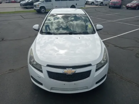 Photos of 2014 Chevrolet Cruze 2LT for sale in Broken Arrow, OK at Jim Norton Ford