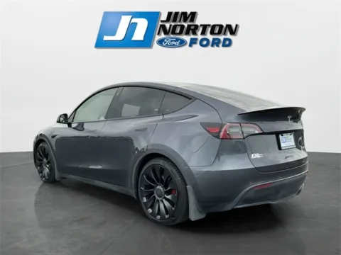 More photos of 2022 Tesla Model Y Performance at Jim Norton Ford, OK